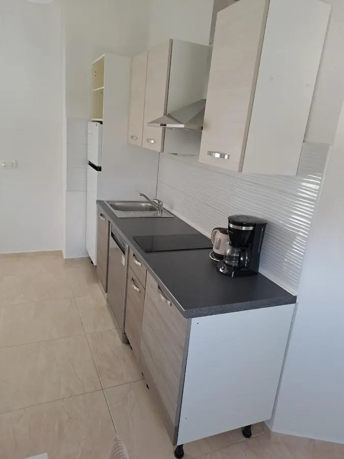Apartmans Maslina Vir Croatia