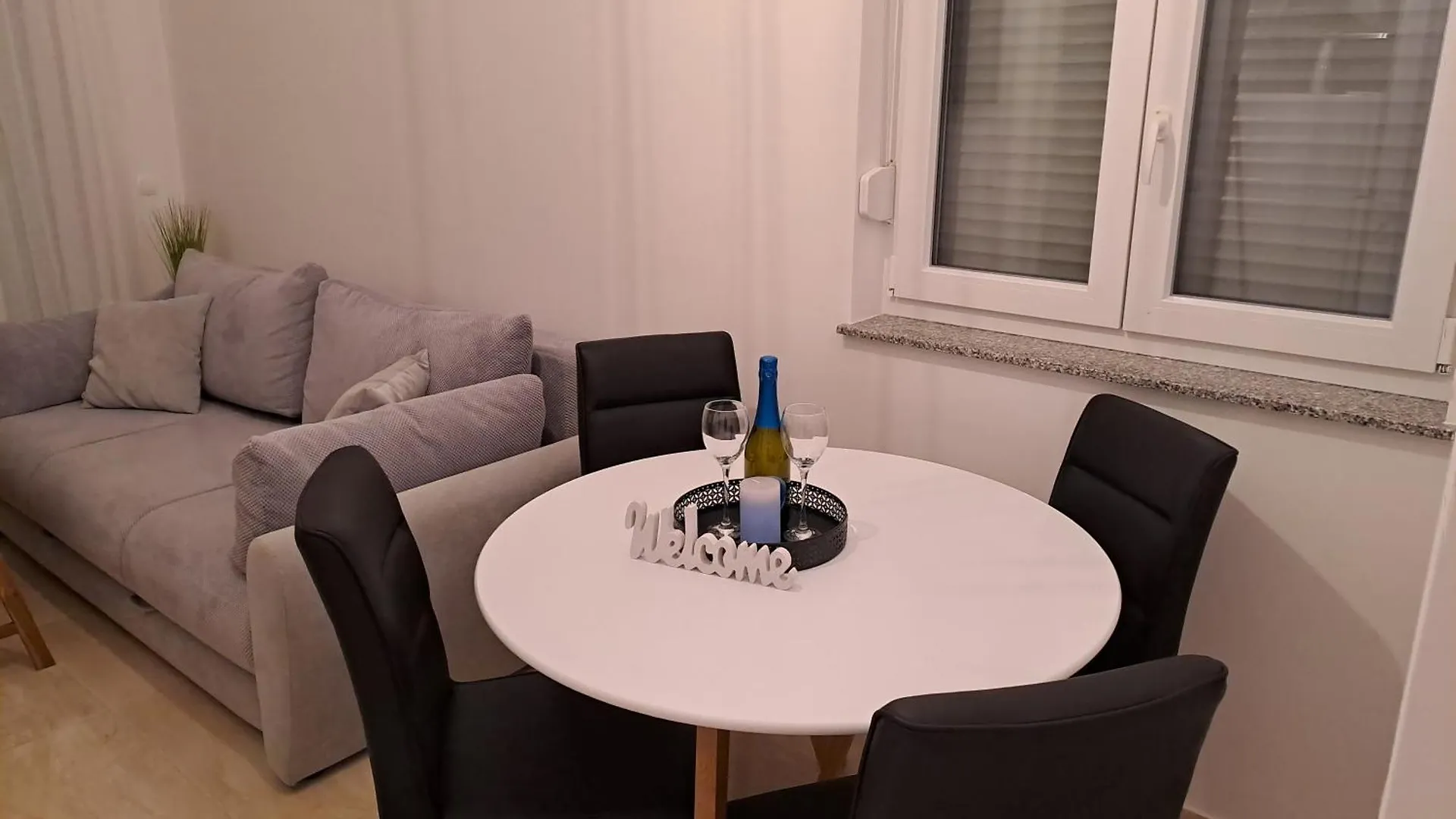 Apartmans Maslina Vir 0*,
